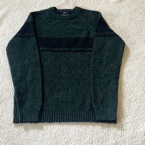 Green and black wool and polyester sweater from American Eagle